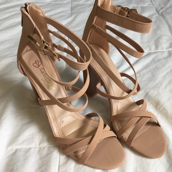 Forever 21 Shoes - Tan Heels